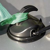 Klappsauger mit eingehängtem Sonnensegel