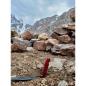 Preview: BasicNature Zelthering 'T-Stake' im Kies eingeschlagen