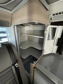 Preview: Kleiderschranksystem im eingebautem Zustand