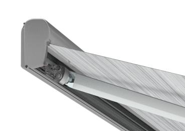Fiamma Markise F45s mit ausgezogenem Tuch
