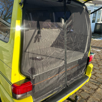 Insektenschutzgitter Moskitonetz Heckklappe T4 VW Bus - Magnetbefestigung - Detail