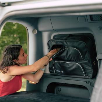 LAYZEE Fenstertasche VW Caddy kurzer Radstand Fahrerseite – Praktischer Stauraum & Verdunkelung ohne Bohren
