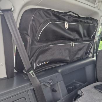 LAYZEE Fenstertasche VW Caddy 3 / 4 langer Radstand Fahrerseite – Praktischer Stauraum & Verdunkelung ohne Bohren