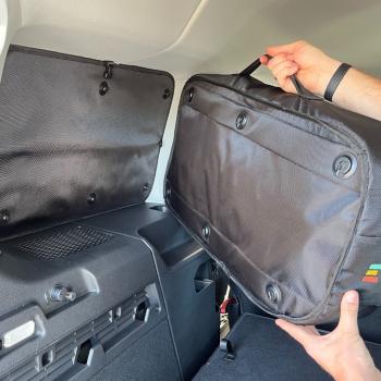 Fenstertasche, Packtasche Caddy 5 langer Radstand Beifahrerseite - Layzee Rückwand