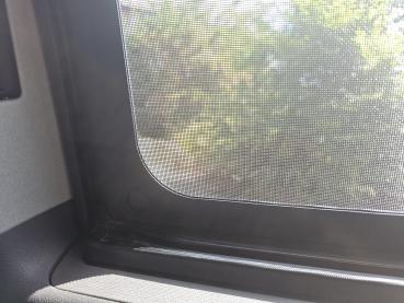 Preview: Fliegengitter Schiebetürfenster VW T6.1 (ab 2015) | Moskitonetz Fine-Mesh, Fahrer- & Beifahrerseite