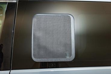 Fliegengitter für Schiebetürfenster, VW T7 Multivan und California, Maschenweite Fine-mesh, Fahrerseite (links)