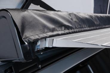 Rainguard Universal an Markise