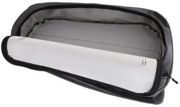 Preview: VanEquip Fensterpacktasche im Fahrzeug montiert