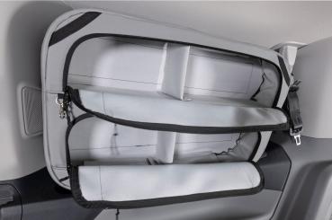 Preview: Montierte Packtaschen im Fahrzeug hellgrau