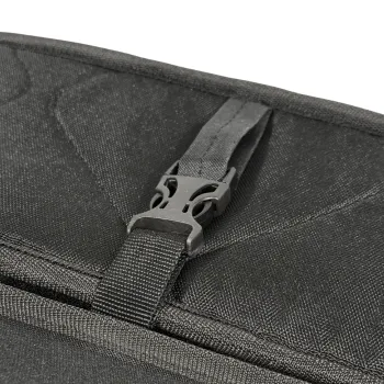 Detailansicht Klipper zum Verbinden der Tasche und Rückwand