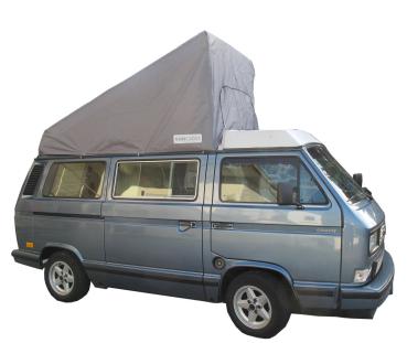 montierte Wetterschutzhaube an einem VW T3