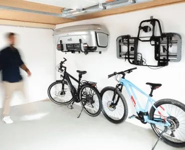 Preview: mft BackBox Wandhalter – Die perfekte Lagerlösung für Ihr Heckbox-System (Art.-Nr. 1518)