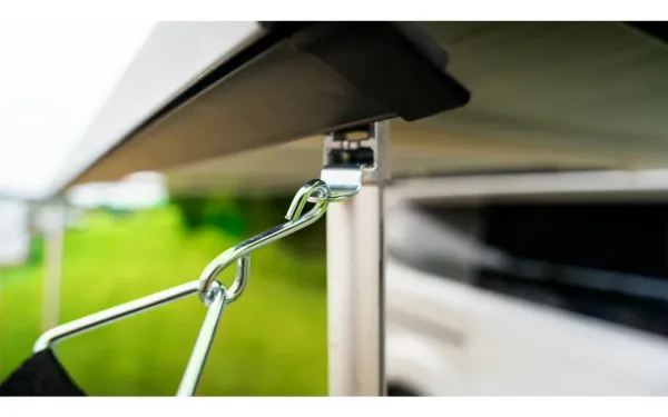 Sturm Abspannset für Omnistor Markisen