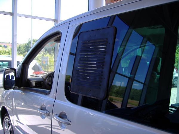 Lüftungsgitter Schiebefenster links, Fiat Scudo, Peugeot Expert, Citroen Jumpy, 01/2007-03/2016