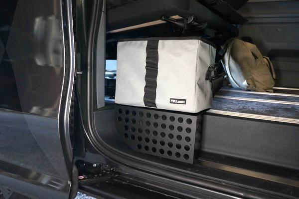 Stuva - das Trittstufenregal für den Ford Tourneo Custom V710 / VW neuer Transporter Beifahrerseite