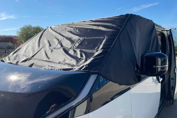 Shelter light für KIA PV5 Frontansicht