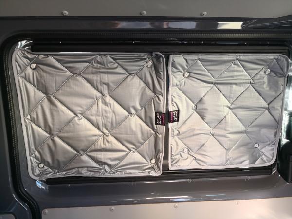 Thermomatten Premium VW T5 / T6 / T6.1 ohne Originalverkleidung Komplettset - zum Konfigurieren - mit farbigem Einfassband