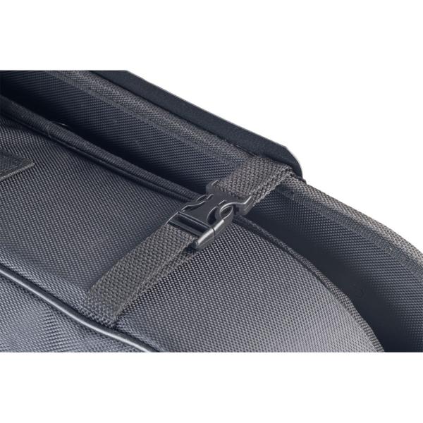Detailansicht Klipper zum Verbinden der Tasche und Rückwand
