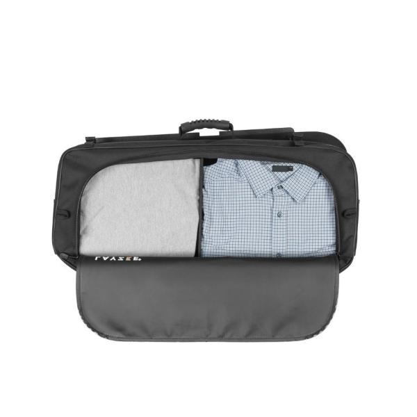 Geöffnete Packtaschen inkl. Inhalt als Veranschaulichung