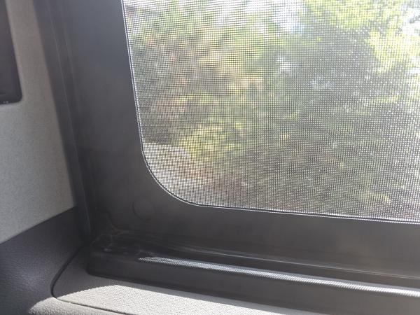 Fliegengitter Schiebetürfenster VW T6.1 (ab 2015) | Moskitonetz Fine-Mesh, Fahrer- & Beifahrerseite