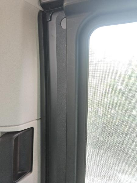 Fliegengitter Schiebetürfenster VW T6.1 (ab 2015) | Moskitonetz Fine-Mesh, Fahrer- & Beifahrerseite