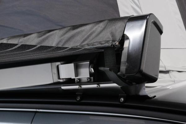 Rainguard Universal an Markise