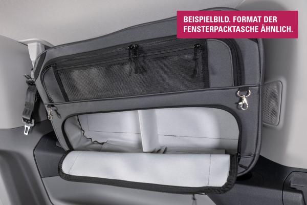 VanEquip Fensterpacktasche im Fahrzeug montiert mit geöffneter Tasche