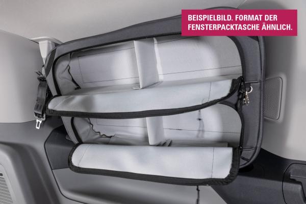 VanEquip Fensterpacktasche im Fahrzeug montiert mit geöffneter Tasche