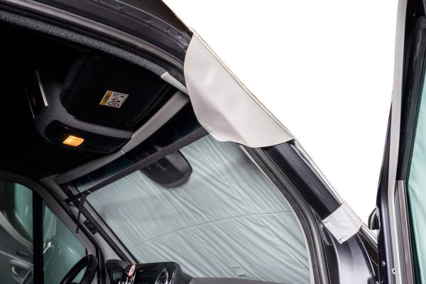 VanSpace Außenisolierung Fahrerhaus 3-teilig VW T7
