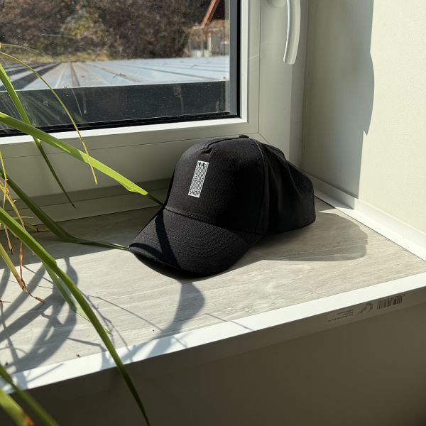 lila-bus-shop new logo cap