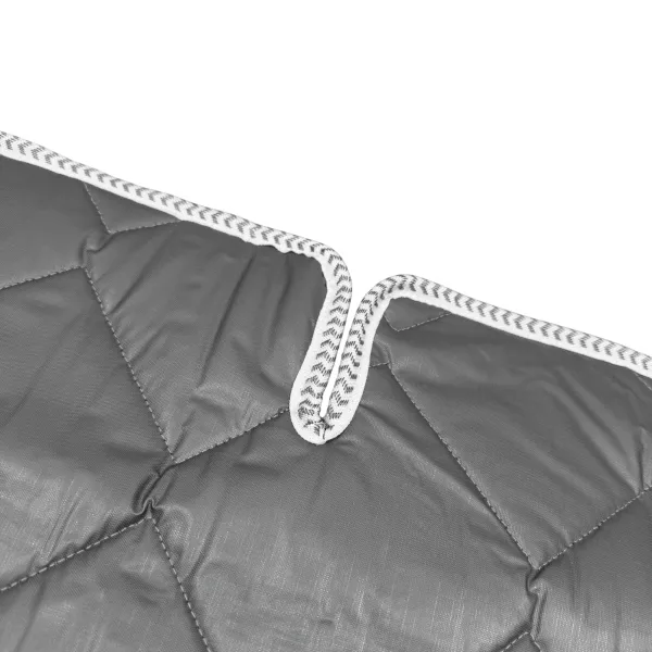 Detailaufnahme Spiegelausschnitt Grau