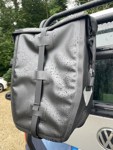 Waterproof Outbag inkl. PU-Straps