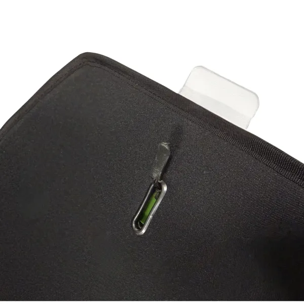 Fensterpacktasche für VW Caddy 5 Maxi Detailansicht Verschluss