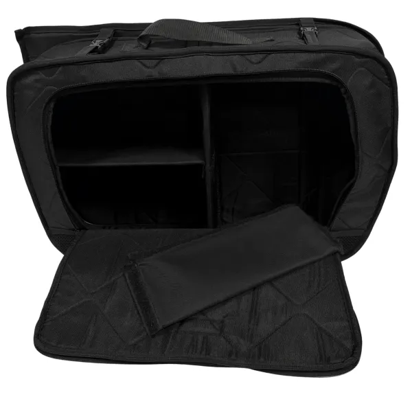 Fensterpacktasche von innen mit den jeweligen Fächern