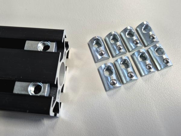 Nutenstein M 8 für Rocoon Dachträger HD + Standard Version