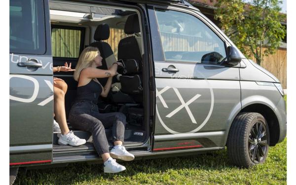 BusBoxx Heckklappenaufsteller VW T5 / T6 / T6.1 jetzt bestellen!